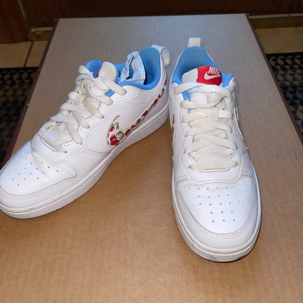 2020 Nike Court Borough Low 2 BG ‘White Cherry’